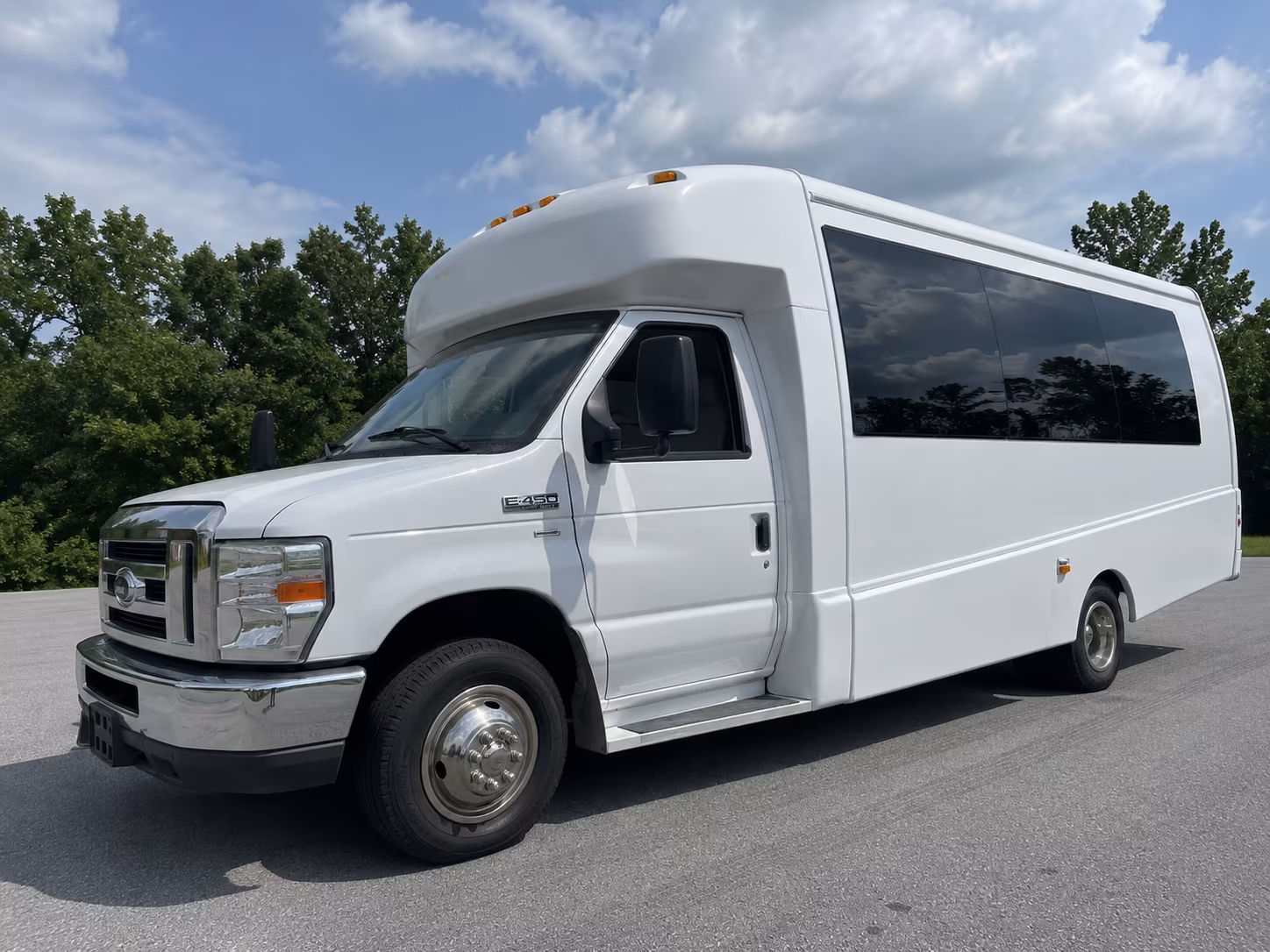 Rent a Bus to WinStar World Casino