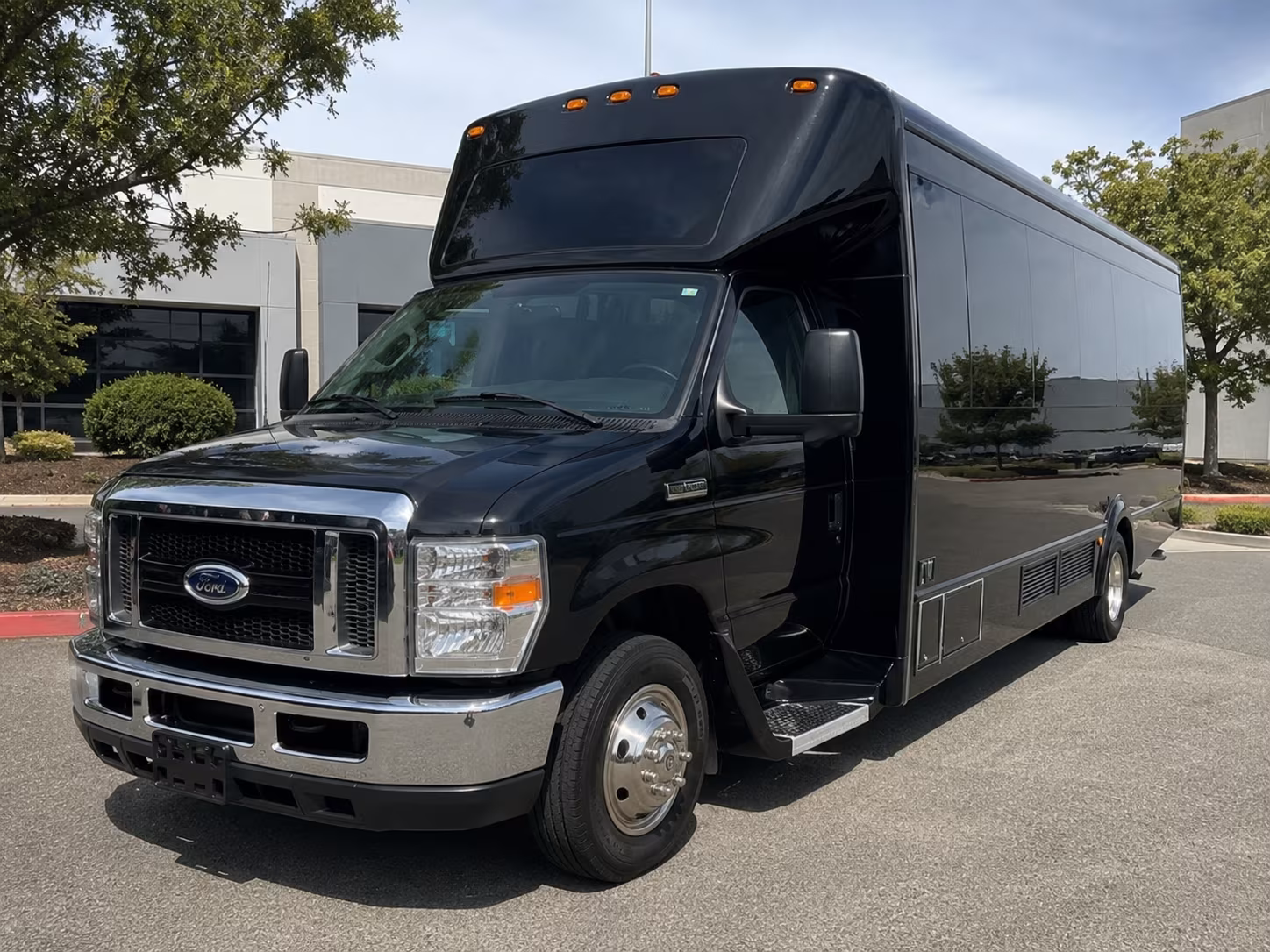 Denton wedding party bus shuttle ready for guests