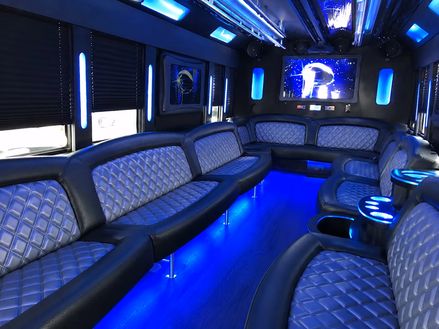Flower Mound Winery Tour & Pub Crawl Transportation