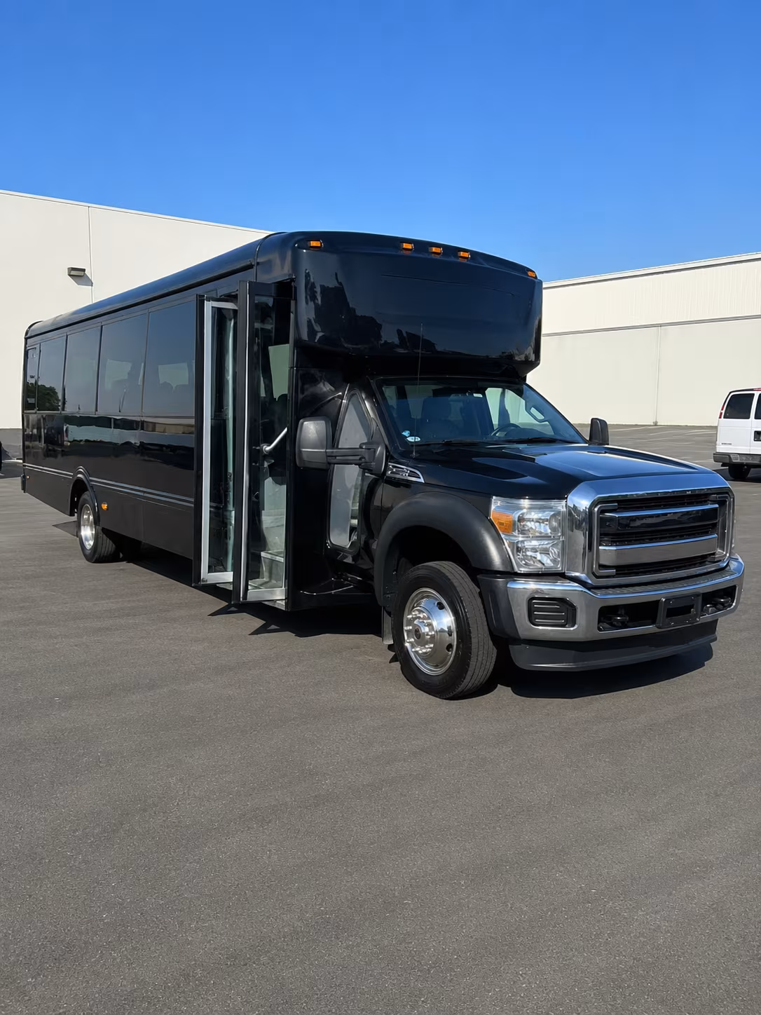 Frisco Birthday, Sweet 16, & Quinceañera Party Bus Rentals