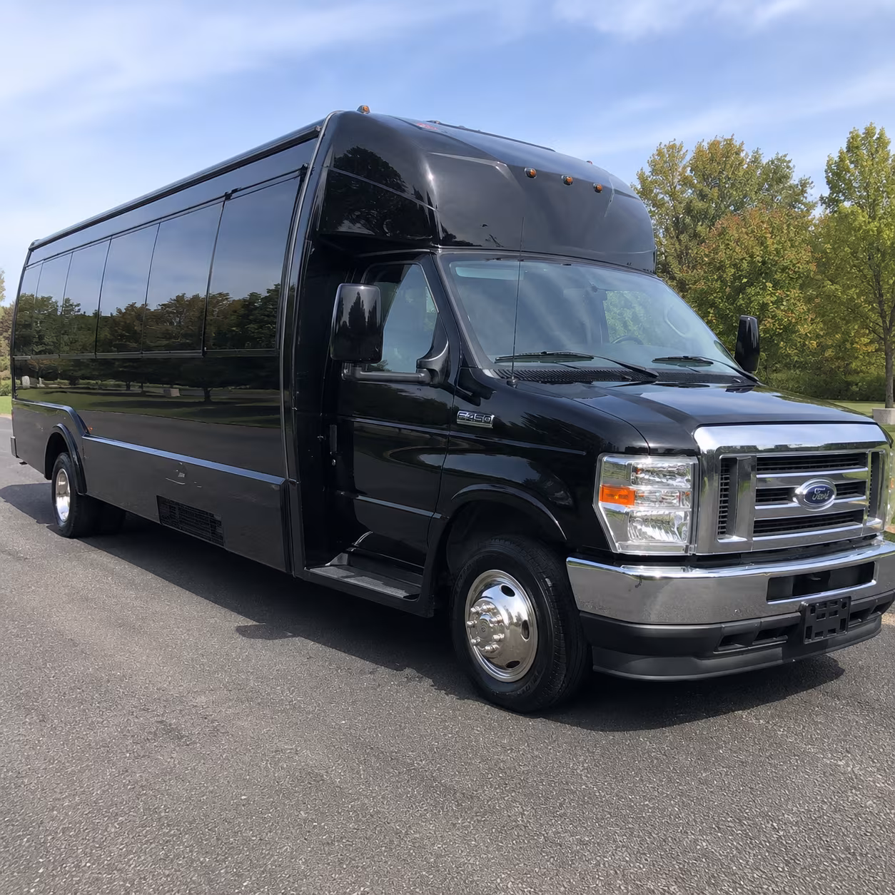 Grapevine Winery Tour & Pub Crawl Transportation